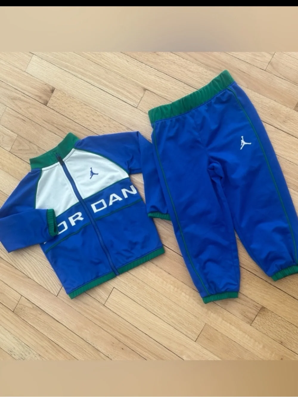 Jordan tracksuit
